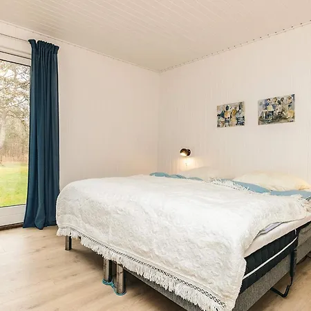 4 Star In Hadsund *